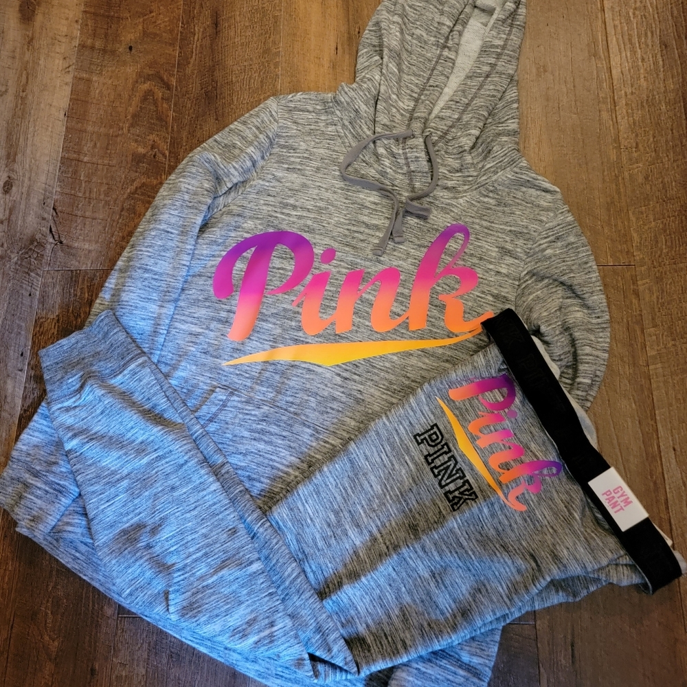 OUTFIT!!💕 Victoria’s Secret Pink Ombre Outfit Set